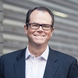 德国社会民主党领导人克林贝尔强调重视绿党的关注点,计划举行对话