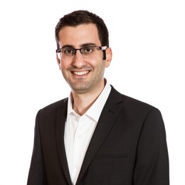 贝莱德首席执行官芬克表示公司将尽快公布数据中心的投资计划